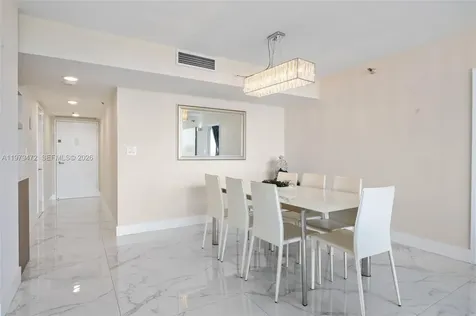 20505 E Country Club Drive Aventura FL 33180