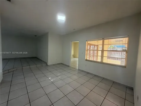 1090 NW 128th Court Miami FL 33182