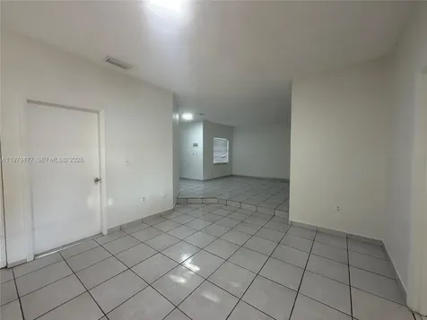 1090 NW 128th Court Miami FL 33182