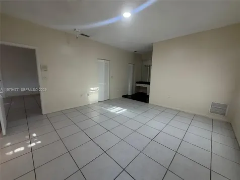 1090 NW 128th Court Miami FL 33182