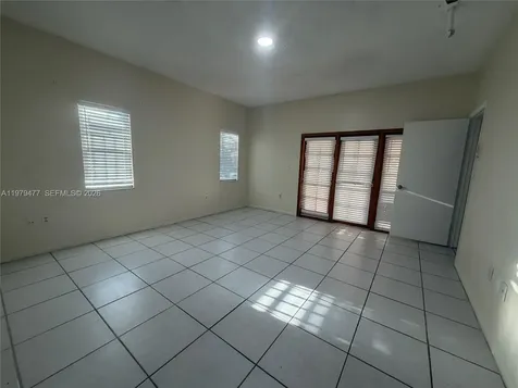 1090 NW 128th Court Miami FL 33182