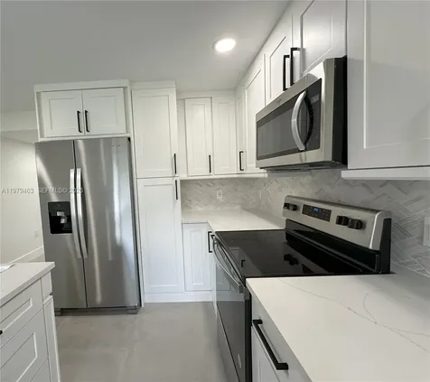 9470 Tangerine Place Davie FL 33324