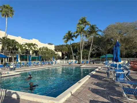 9470 Tangerine Place Davie FL 33324