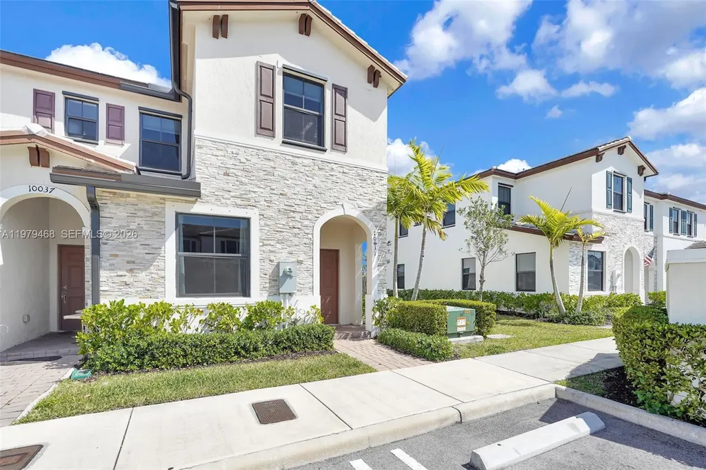 10031 SW 228th Terrace Miami FL 33190