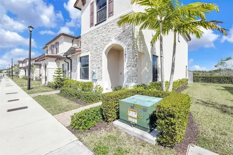 10031 SW 228th Terrace Miami FL 33190