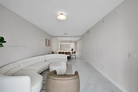 700 NE 24 Miami FL 33137