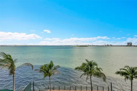 700 NE 24 Miami FL 33137
