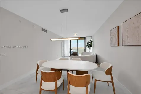 700 NE 24 Miami FL 33137