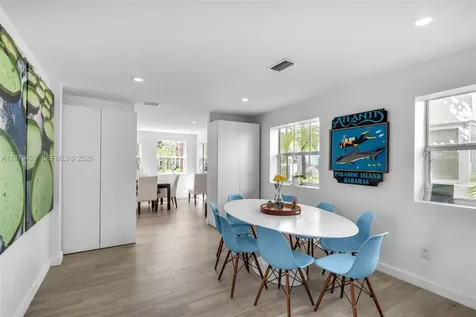707 W 54th Street Miami Beach FL 33140