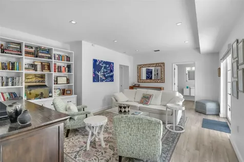 707 W 54th Street Miami Beach FL 33140