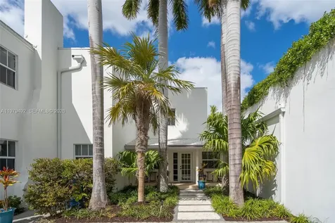 707 W 54th Street Miami Beach FL 33140