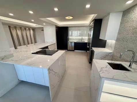 900 Bay Drive Miami Beach FL 33141