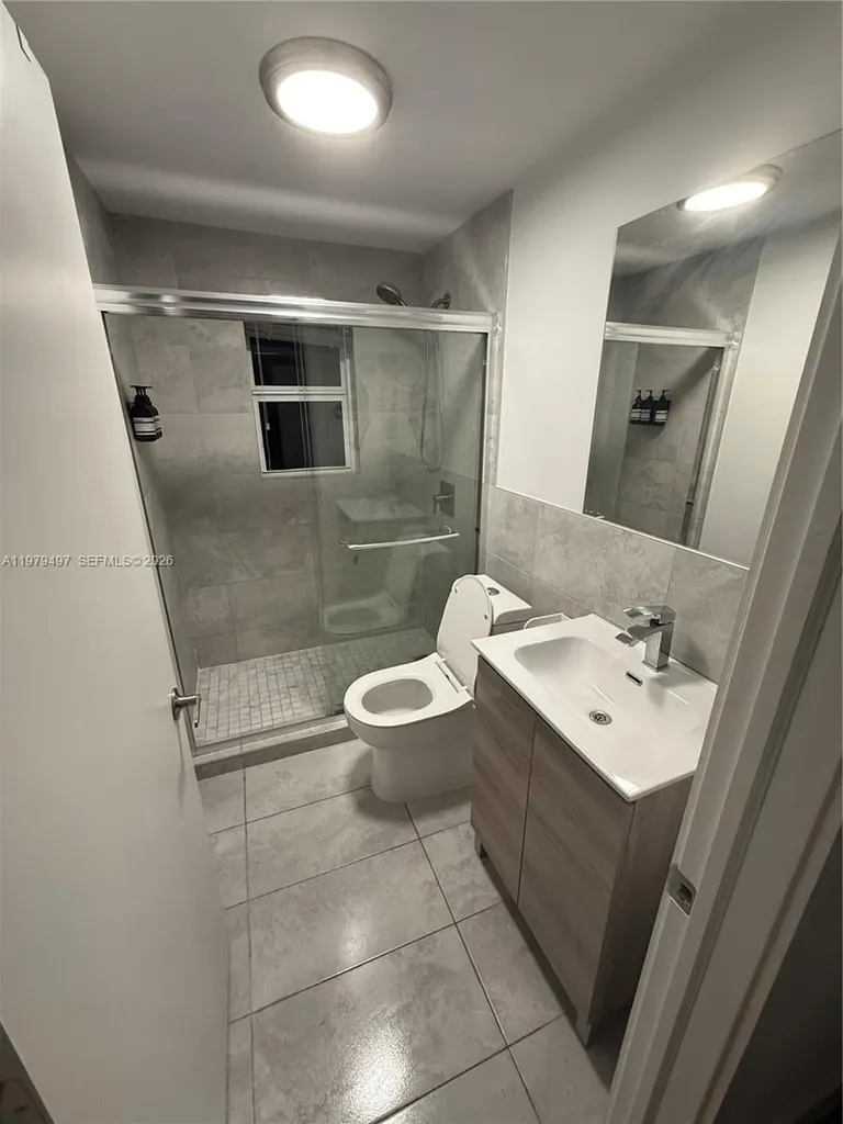 2020 Washington Street Hollywood FL 33020