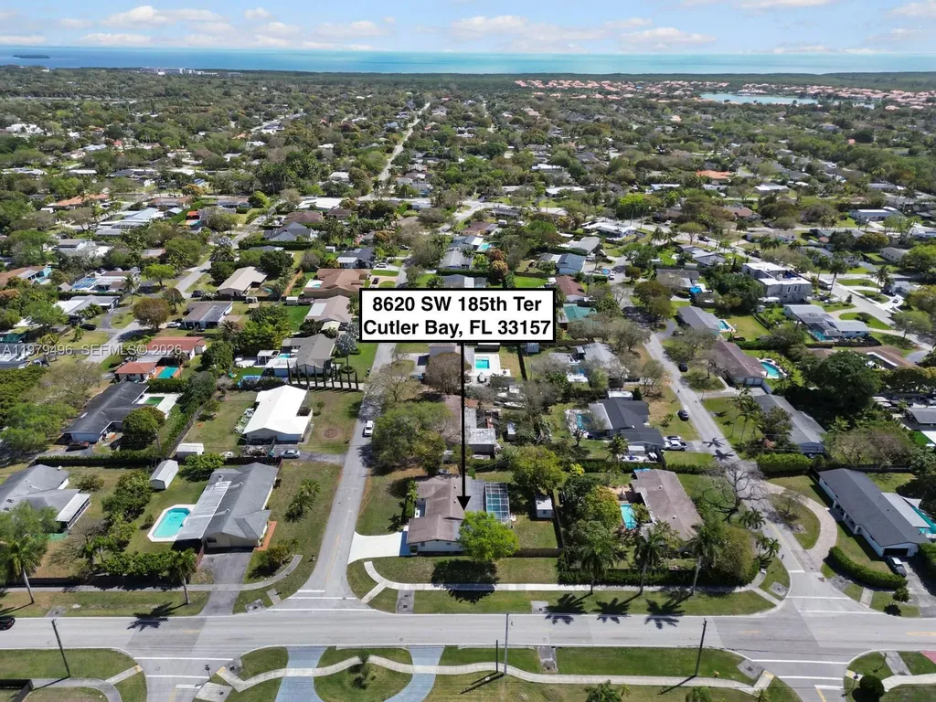 8620 SW 185th Terrace Cutler Bay FL 33157