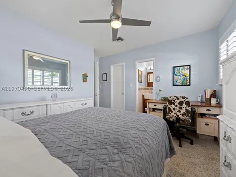 8620 SW 185th Terrace Cutler Bay FL 33157