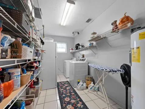 8620 SW 185th Terrace Cutler Bay FL 33157
