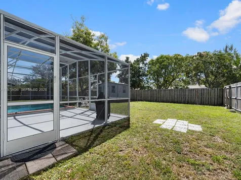 8620 SW 185th Terrace Cutler Bay FL 33157