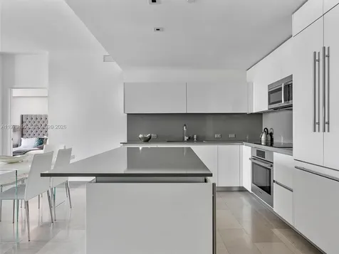 88 SW 7th Street Miami FL 33130