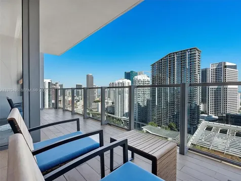 88 SW 7th Street Miami FL 33130