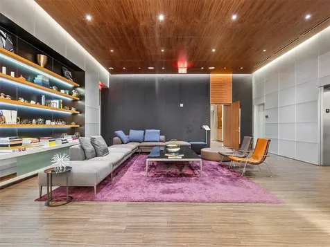88 SW 7th Street Miami FL 33130