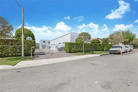 13040 SW 123rd Avenue Miami FL 33186