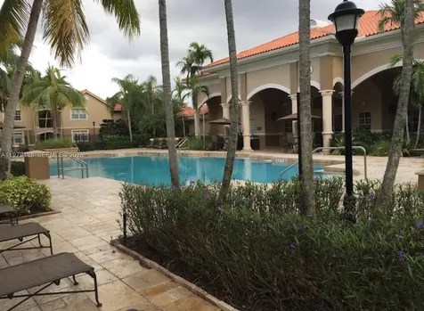 11700 SW 2 Pembroke Pines FL 33025