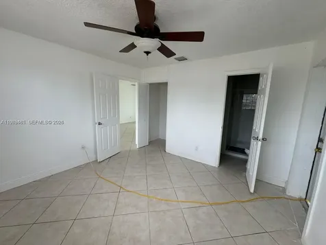 3340 SW 94th Place Miami FL 33165
