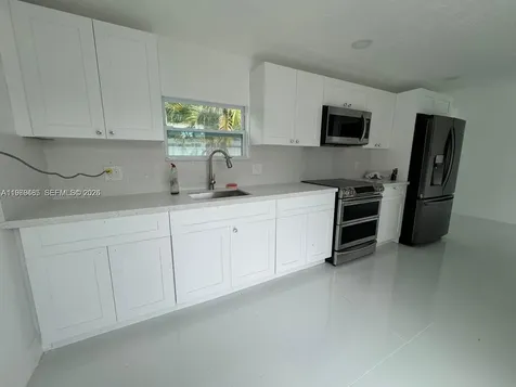 3340 SW 94th Place Miami FL 33165