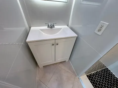 3340 SW 94th Place Miami FL 33165