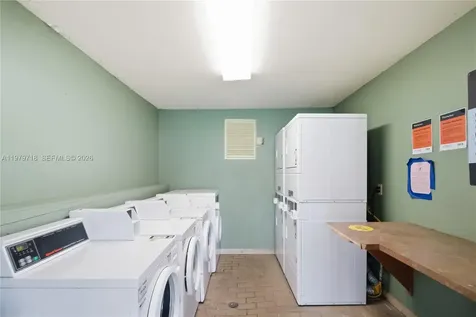 127 Oyster Bay Other City - In The State Of Florida FL 32701