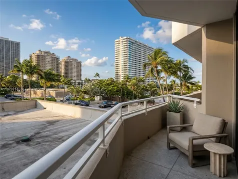 1985 S Ocean Drive Hallandale Beach FL 33009