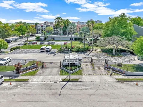 11040 SW 196th Street Cutler Bay FL 33157