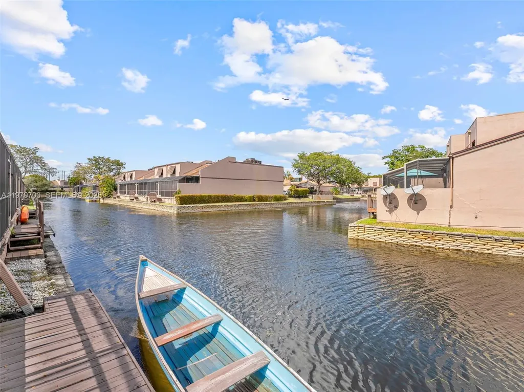 12259 NW 11th Street Pembroke Pines FL 33026