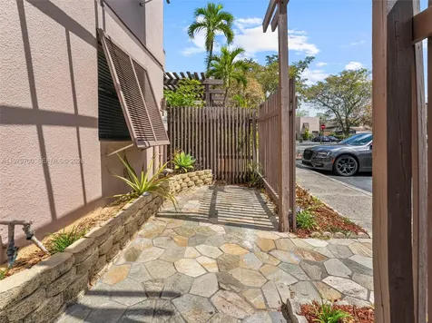 12259 NW 11th Street Pembroke Pines FL 33026