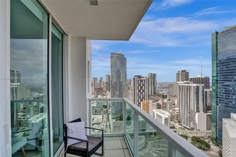 31 SE 5th Street Miami FL 33131