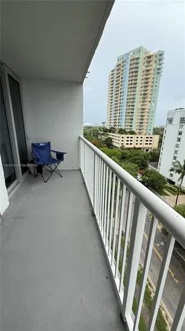 150 SE 25th Road Miami FL 33129