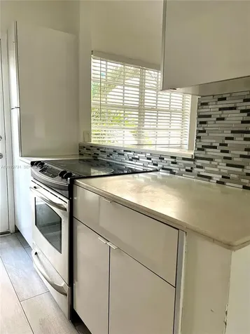 1551 Michigan Avenue Miami Beach FL 33139