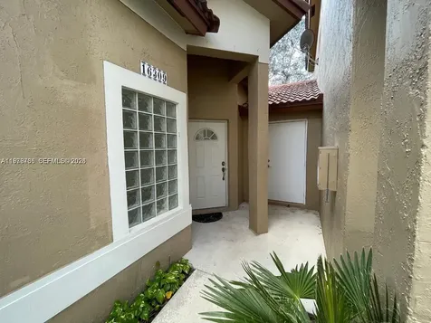 16309 Emerald Cove Road Weston FL 33331