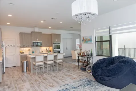 11826 SW 13th Court Pembroke Pines FL 33025