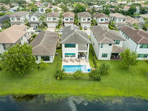 11826 SW 13th Court Pembroke Pines FL 33025