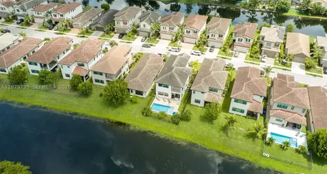 11826 SW 13th Court Pembroke Pines FL 33025
