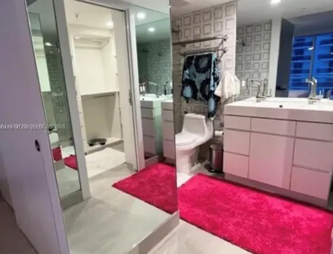 2457 Collins Avenue Miami Beach FL 33140