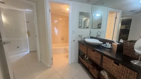3301 N Country Club Drive Aventura FL 33180