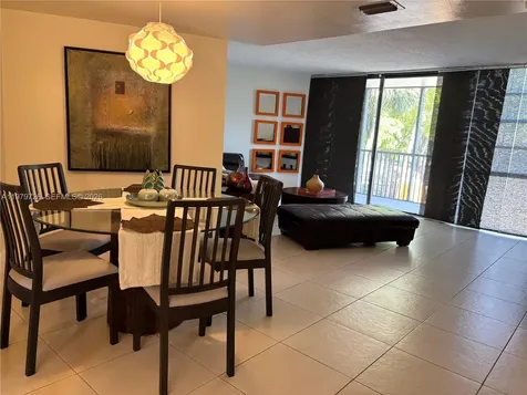 3301 N Country Club Drive Aventura FL 33180