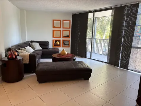 3301 N Country Club Drive Aventura FL 33180