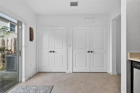 476 NE 4th Lane Florida City FL 33034