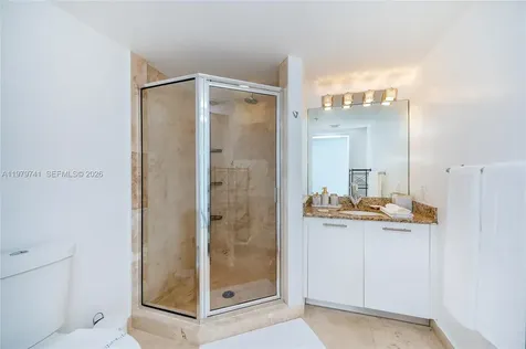 41 SE 5th Street Miami FL 33131