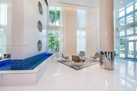41 SE 5th Street Miami FL 33131