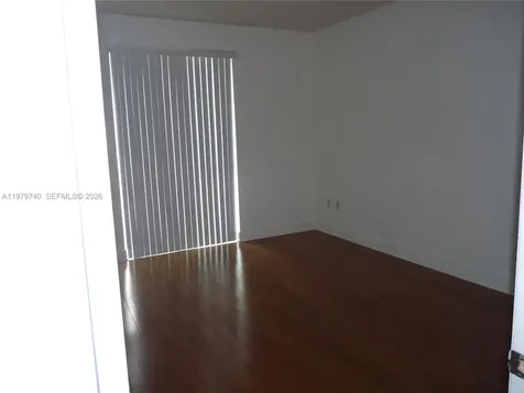 7285 SW 90th Street Miami FL 33156