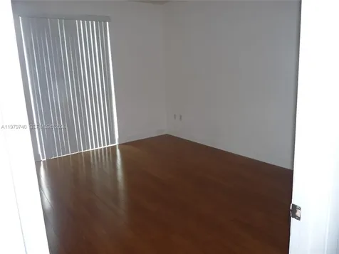 7285 SW 90th Street Miami FL 33156